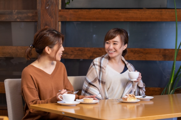 とるにお茶をするママ友